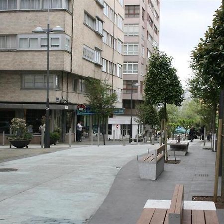 Hostal Liste Station A Coruña Exteriör bild