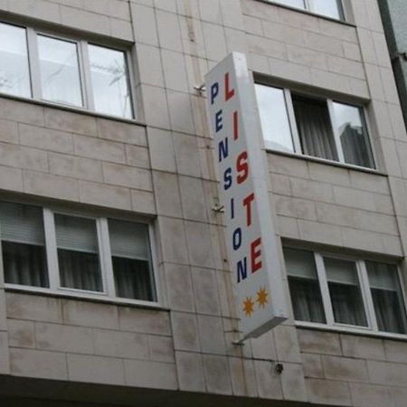 Hostal Liste Station A Coruña Exteriör bild